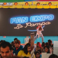 Fan Expo 25 de Mayo